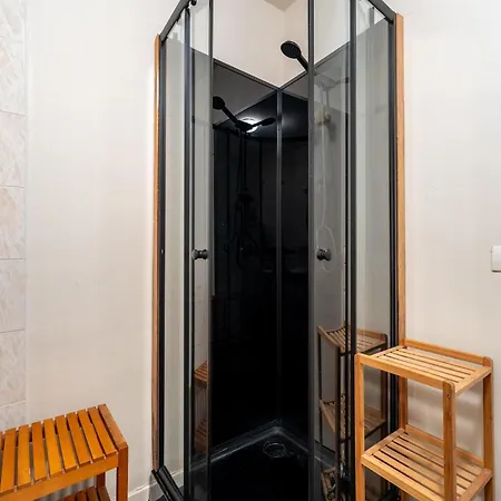 With Direct Access To The River Tatil Evi Gornies