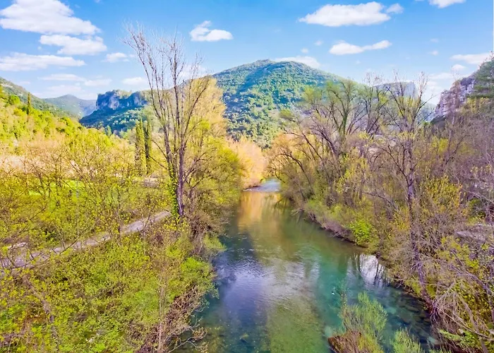 Vintage Retreat By The Vis *